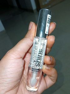 Essence Extreme Volume Lipgloss