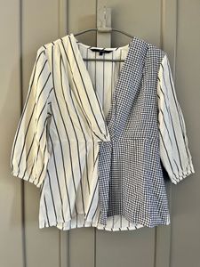 Colorblock Top By Vero Moda