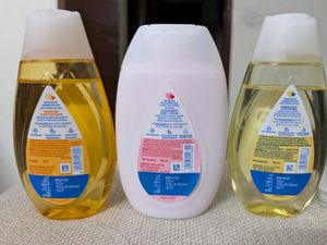 Johnson's Baby Care Essentials Lot