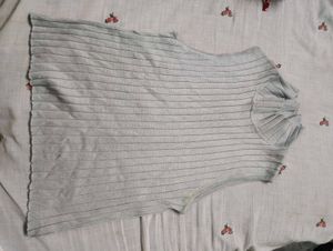 Sleeveless Mock Neck Ribbed Knit Top