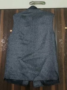 Stylish Men's Ethnic Waistcoat/Jacket