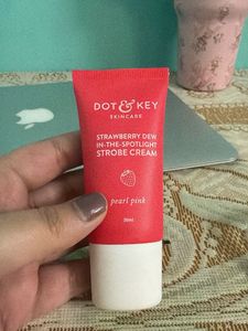 Dot &amp; Key Strawberry Dew Strobe Cream