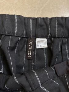H&amp;M Black Striped Trousers