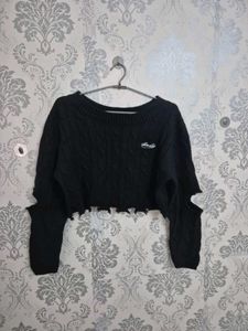 Black Cropped Cable Knit Sweater