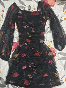Chic Floral Mesh Ruched Dress