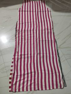 Pink &amp; Black Embellished Kurti