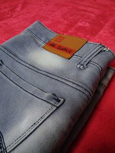 Men's Light Wash Slim Fit Jeans