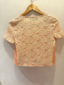 Chic Lace Crop Top