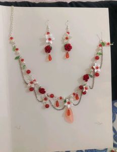 Fairy Tale Flower Necklace &amp; Earrings Set