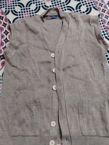 Sleeveless Button-Up Cardigan
