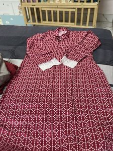 Maroon Ethnic Kurta with Lace Detail