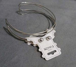 Trendy Silver Metal Choker with Earrings