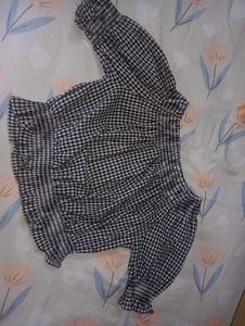 Off-Shoulder Gingham Check Top