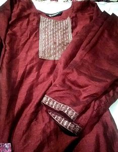 Maroon Kurta Set with Embellished Neckline