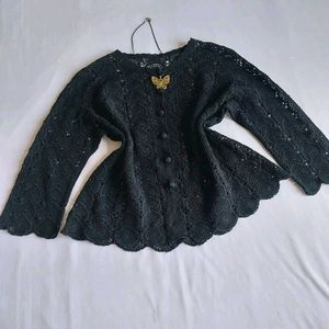 Elegant Black Crochet Cardigan 🌺