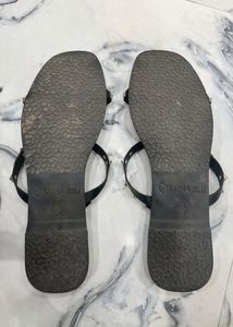 Black golden Flats By Luna Blu Westside
