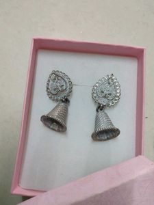 Elegant Jhumka Earrings Set