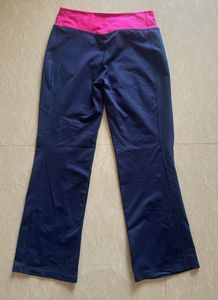 Nike Navy Blue Capri Pants