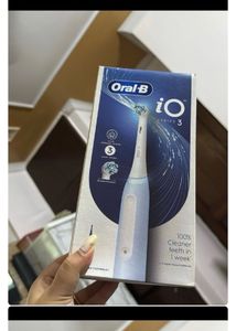 Oral B Electric Toothbrush
