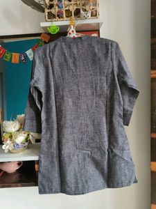 Sangria short kurti