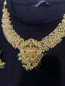Traditional Gold Pearl Necklace &amp; Earrings Set