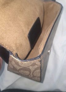 Coach slingbag / handbag With removable Sling