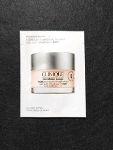 Clinique Moisture Surge 100H Hydrator Sample