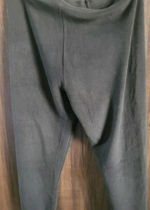 Bundle ..GO COLORS LEGGINGS BLACK AND BURGUNDY RED