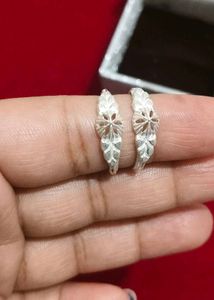 Elegant Silver Lotus Toe Rings