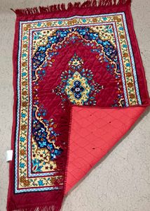 Red Velvet Prayer Rug