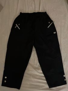 Stylish Black Cropped Pants with Zippers