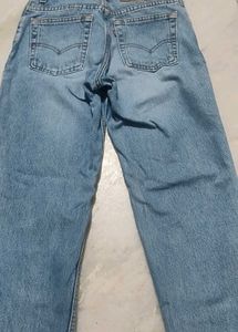 Light Wash High-Waisted Jeans