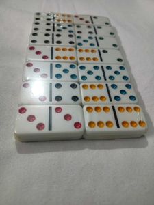 Dominoes Set