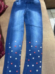 Girls Jean -Rs 400/-