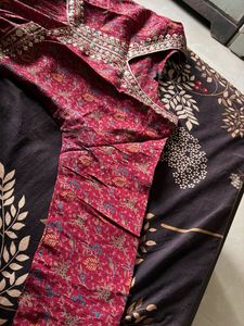 Elegant Red Floral Print Kurti