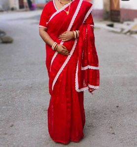 Exquisite Red Saree with Intricate Design Jamdani