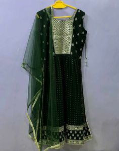 Elegant Green Kurta Set with Gold Embellishments