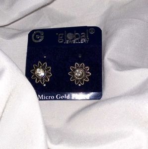 Global Jewellery Micro Gold Flower Earrings