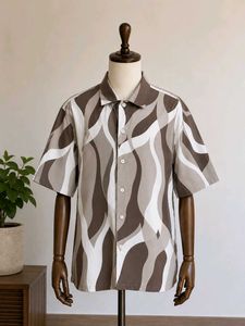Men's Graphic Print Short Sleeve Shirt