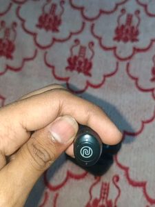 Noise Elan earbuds