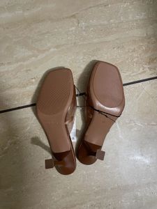 Stylish Kitten Heel Mules