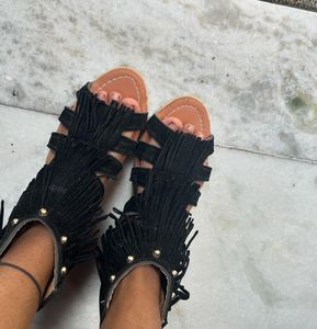 Fringe Gladiator Flats