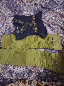 Stylish Black Kurta with Green Pants