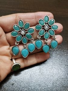 Beautiful And Charming Semi-precious Stone Brass Earrings 👌👌👌👌😊