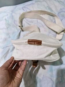 Chic Off-White Canvas Crossbody Bag