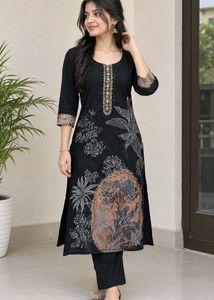 Elegant Black Floral Kurti