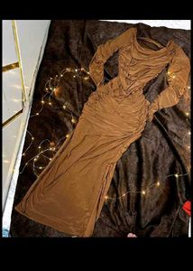 Chic Ruched Long Sleeve Maxi Dress