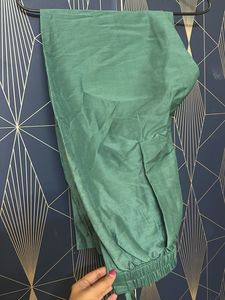 Elegant Green Kurta with Gold Print