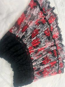 Floral Print Skirt with Lace Trim
