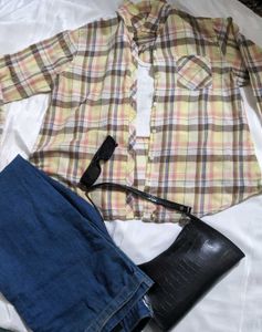 The Urban Vintage Plaid Shirt🤎